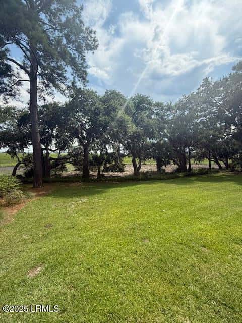 16 W Haven, Beaufort, SC 29906 — photo 1 of 24