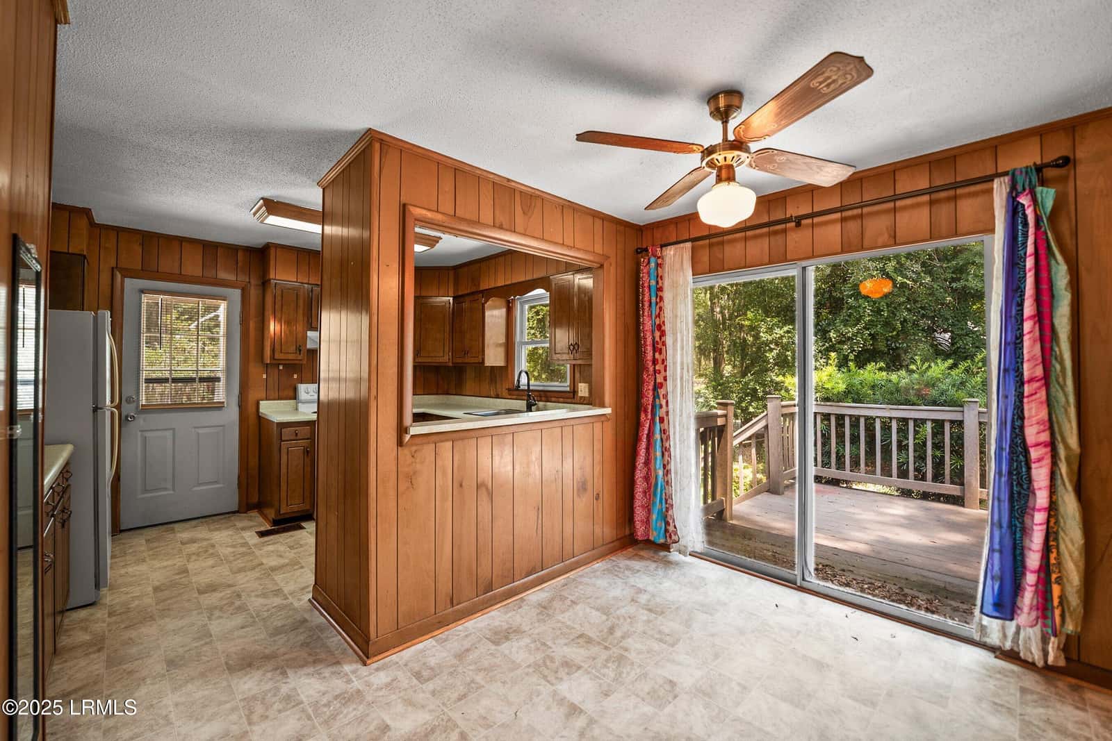 25 Miller Drive W, Beaufort, SC 29907 — photo 7 of 37