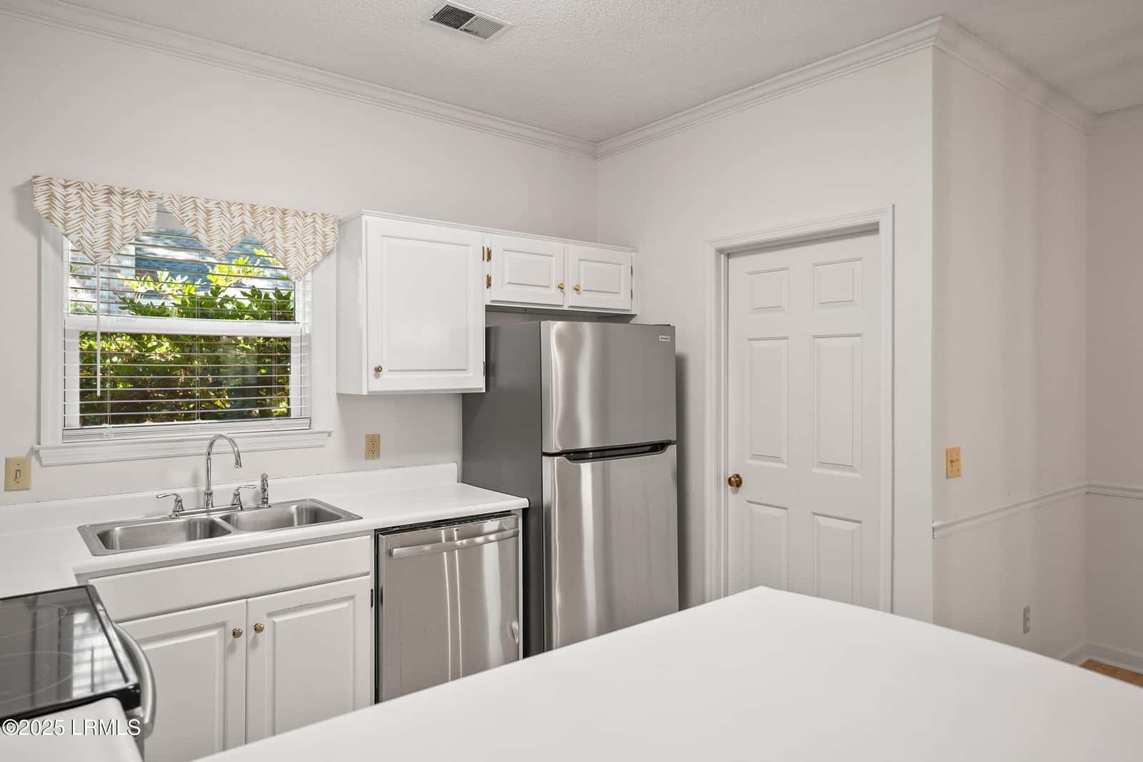 414 Joshua Court, Beaufort, SC 29902 — photo 14 of 51