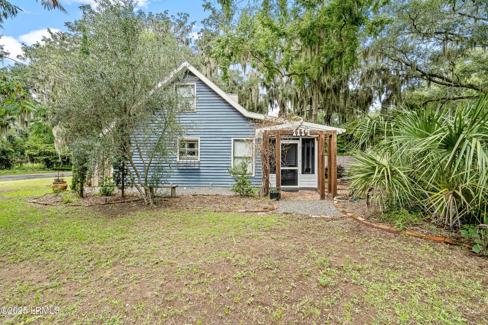 1114 12th Street, Port Royal, SC 29935 — photo 4 of 21