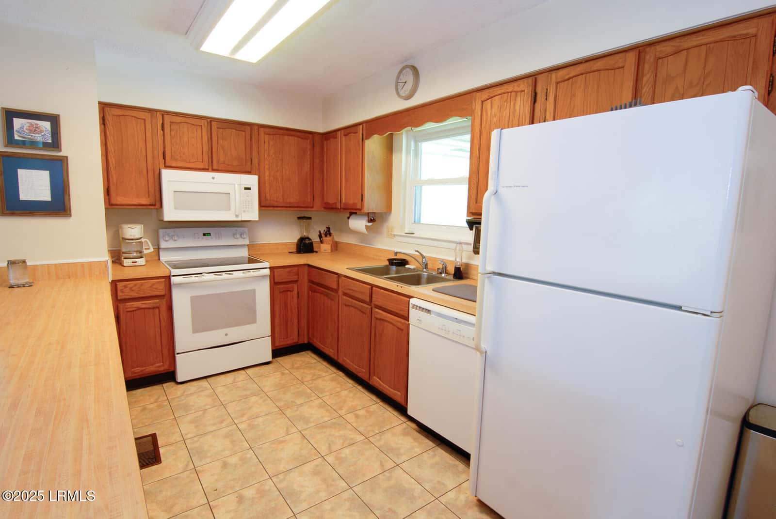 416 Skimmer Cove, Fripp Island, SC 29920 — photo 11 of 38