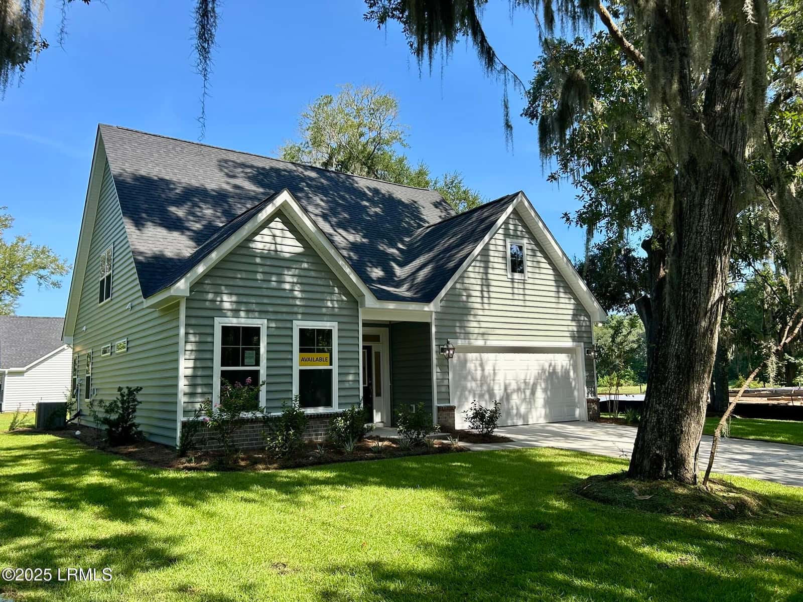 1 Alumni Road, Beaufort, SC 29907 — photo 19 of 23