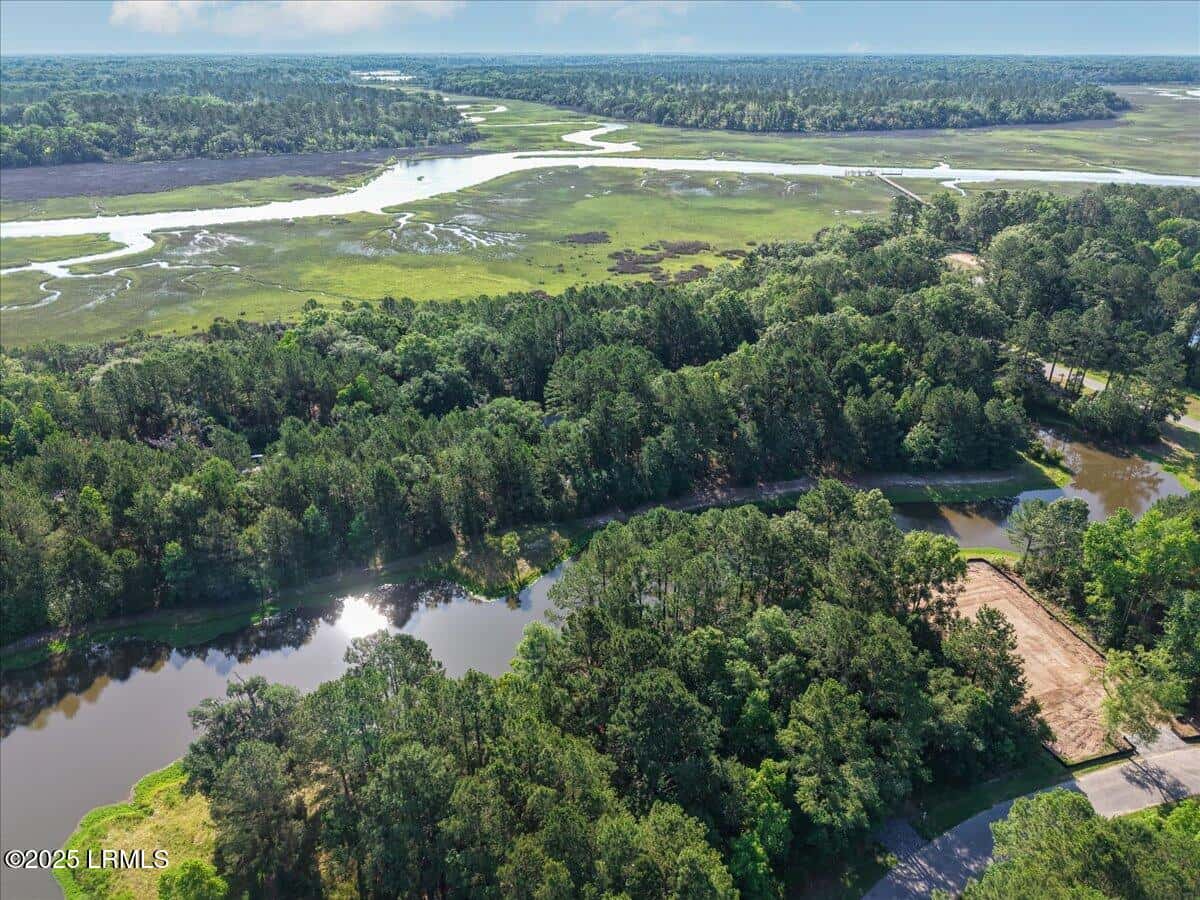 690 Somerset Drive, Yemassee, SC 29945 — photo 4 of 14