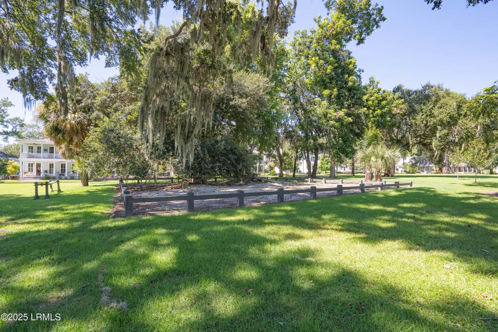 5 E Manor, Beaufort, SC 29906 — photo 6 of 21