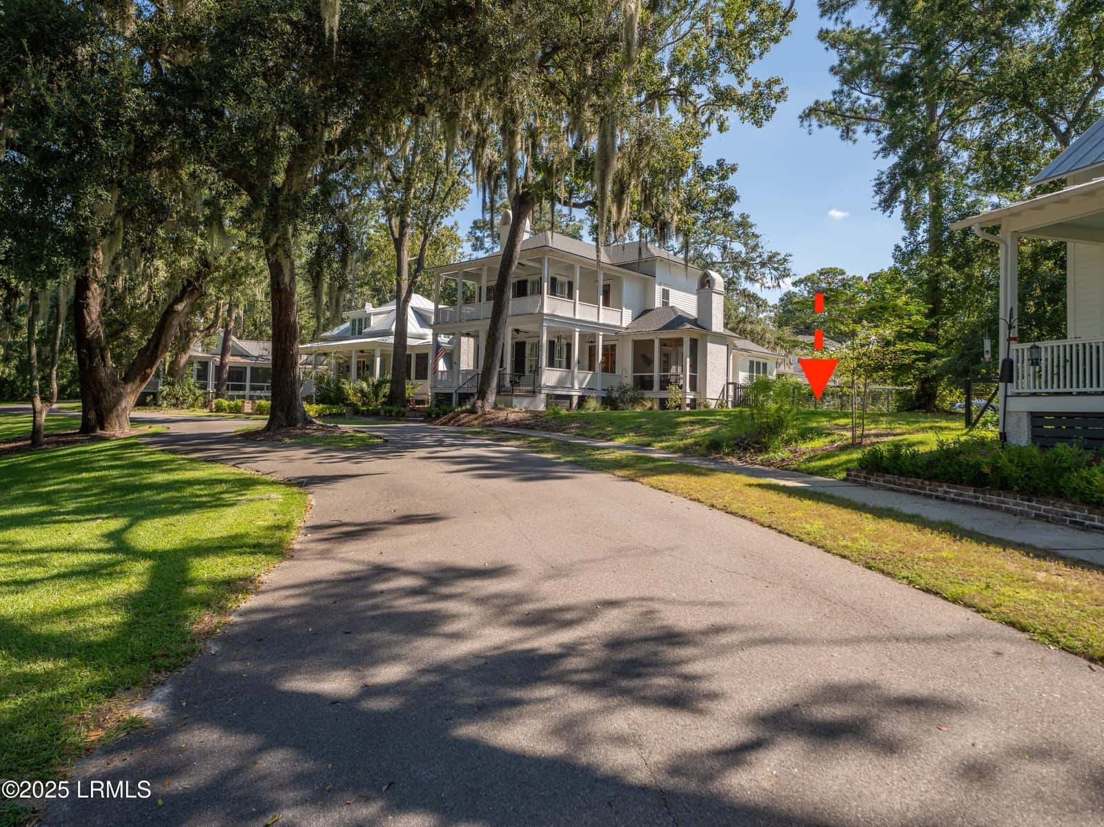 38 W Haven, Beaufort, SC 29906 — photo 1 of 31