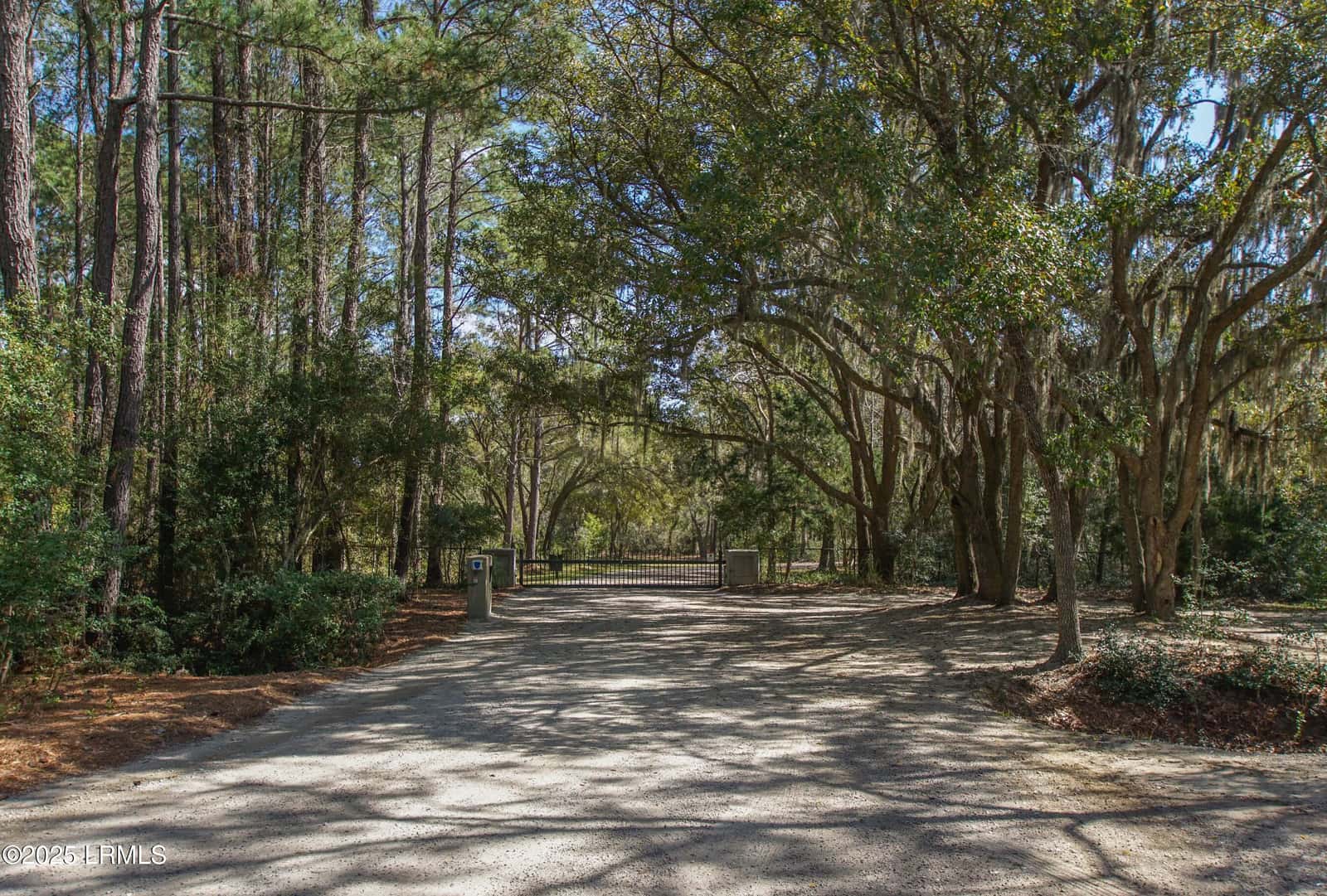 52 Old Smugglers Wharf Road, St. Helena Island, SC 29920 — photo 30 of 38