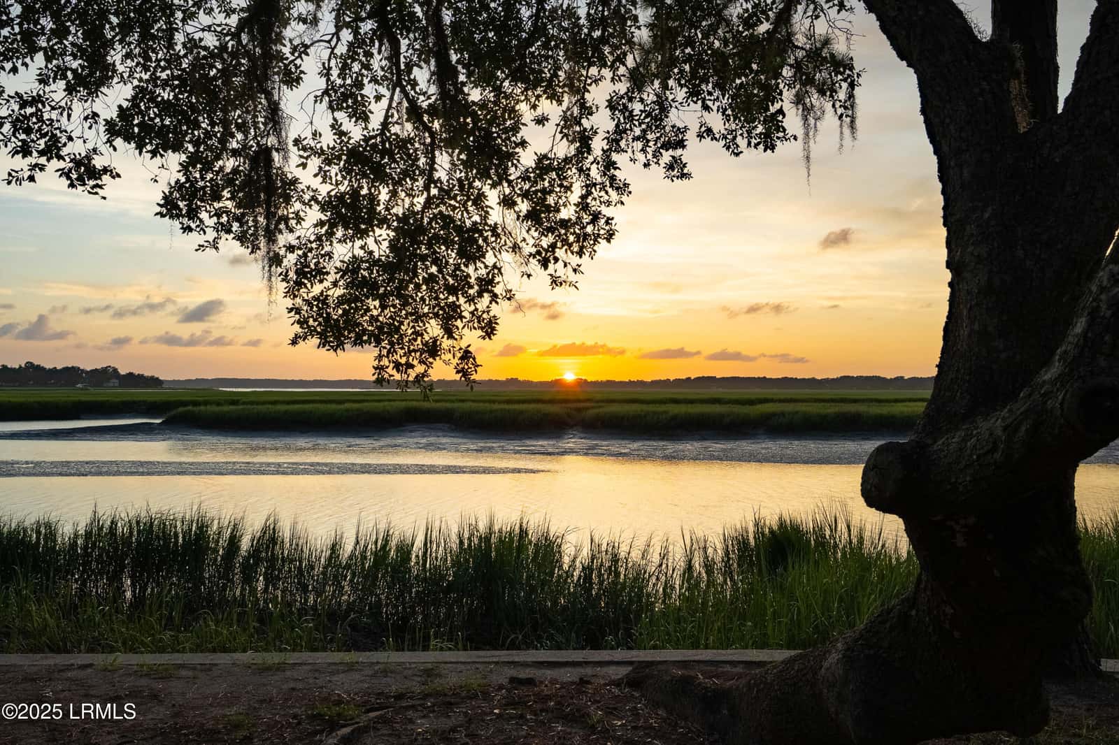 3 Marsh Harbor Drive E, Beaufort, SC 29907 — photo 4 of 23