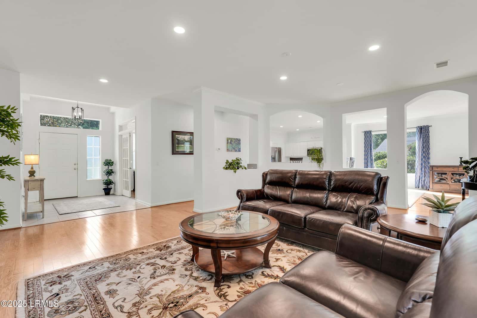 44 Hampton Circle, Bluffton, SC 29909 — photo 4 of 50