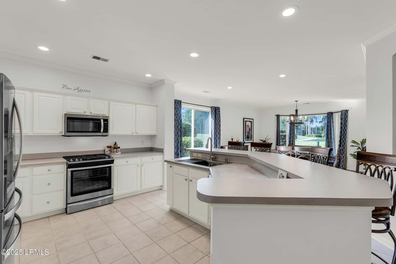 44 Hampton Circle, Bluffton, SC 29909 — photo 15 of 50