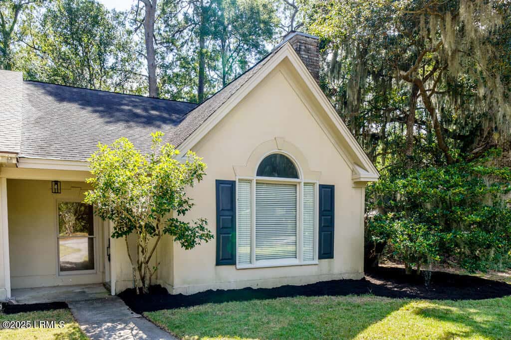 2676 Joshua Circle, Beaufort, SC 29902 — photo 1 of 69