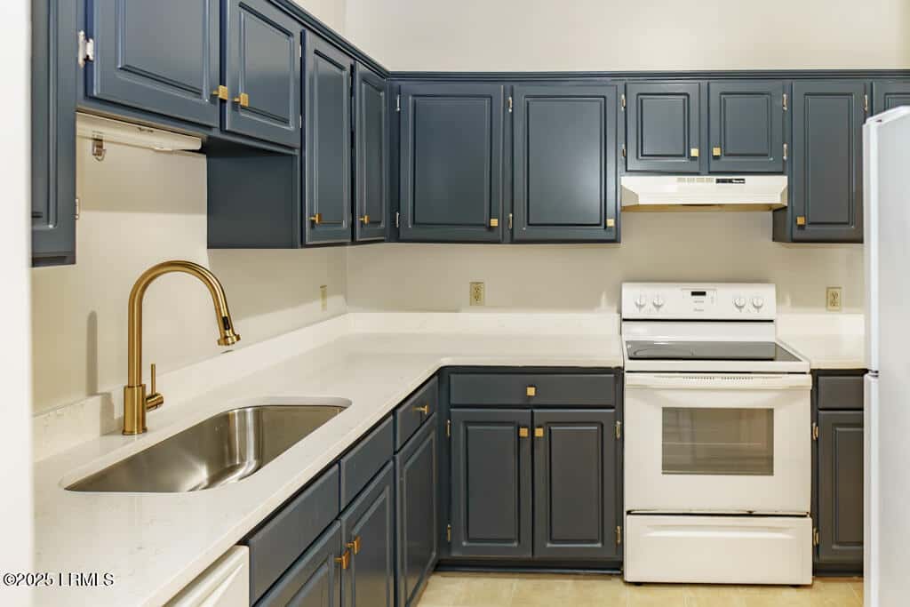 2676 Joshua Circle, Beaufort, SC 29902 — photo 11 of 69