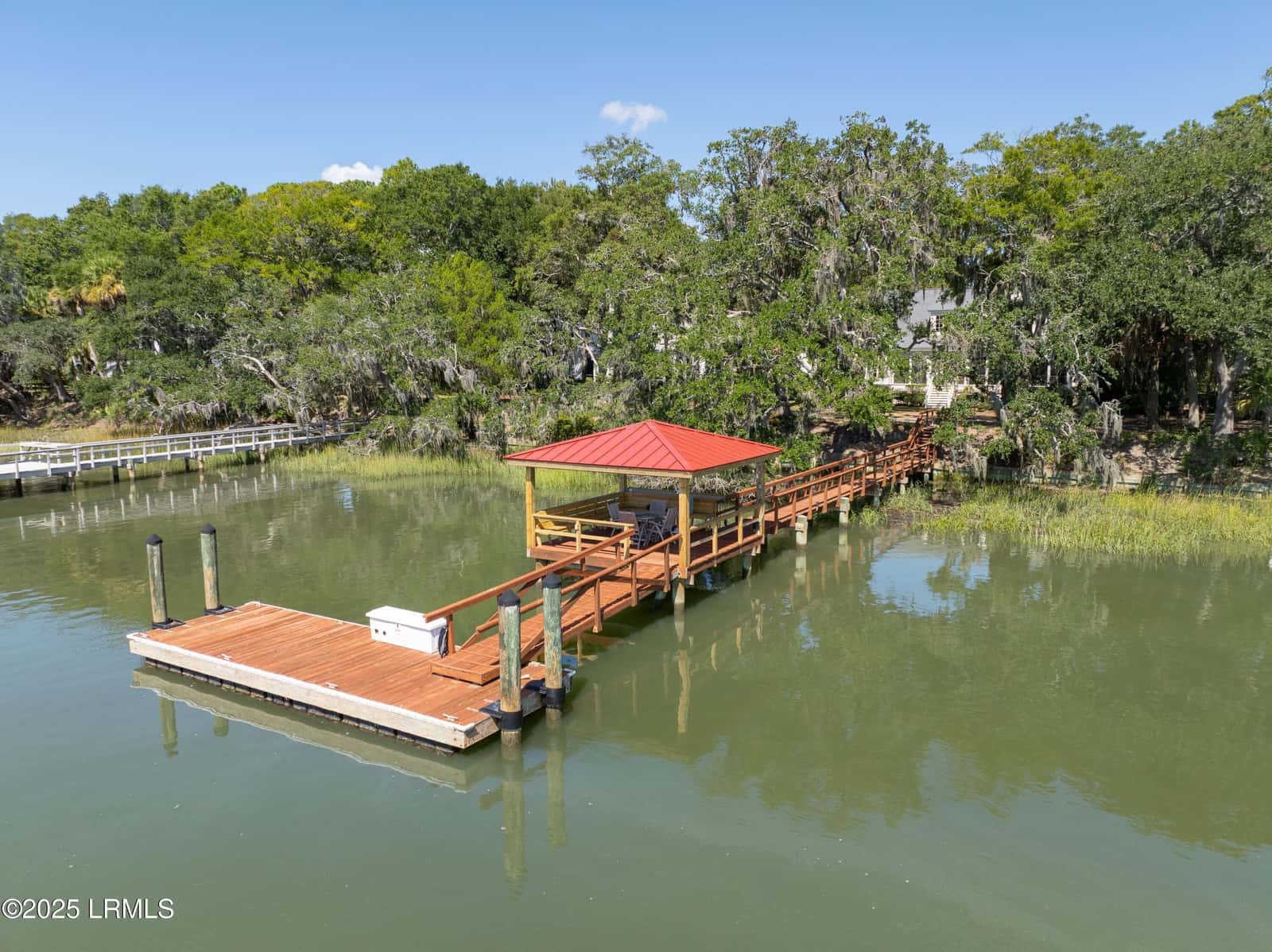 380 Distant Island Drive, Beaufort, SC 29907 — photo 8 of 100