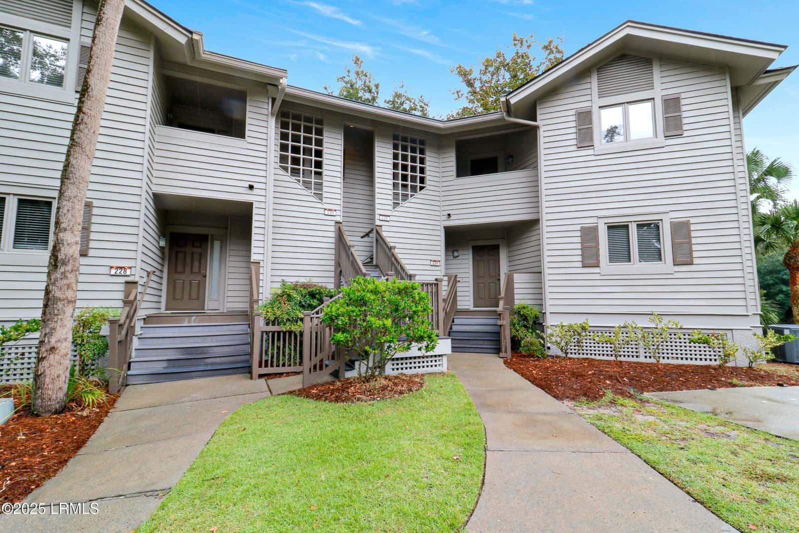 55 Barcelona Road 226-1, Hilton Head Island, SC 29928 — photo 1 of 35