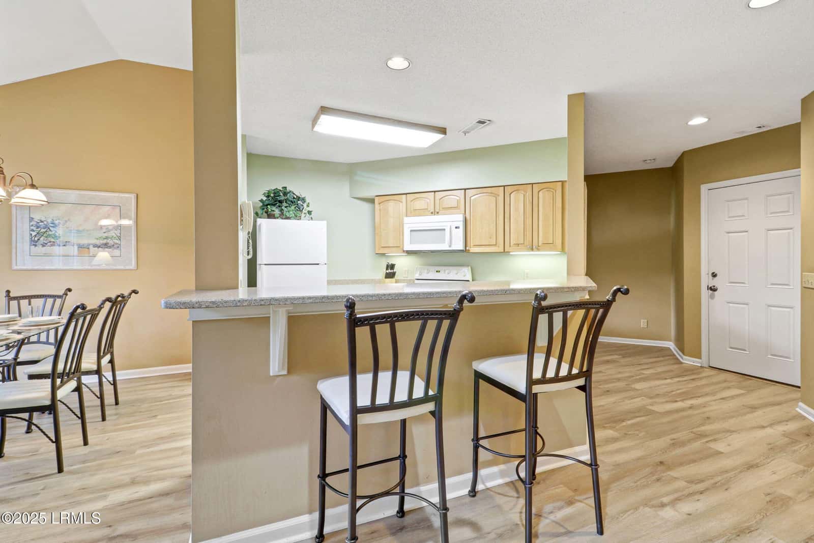 55 Barcelona Road 226-1, Hilton Head Island, SC 29928 — photo 12 of 35