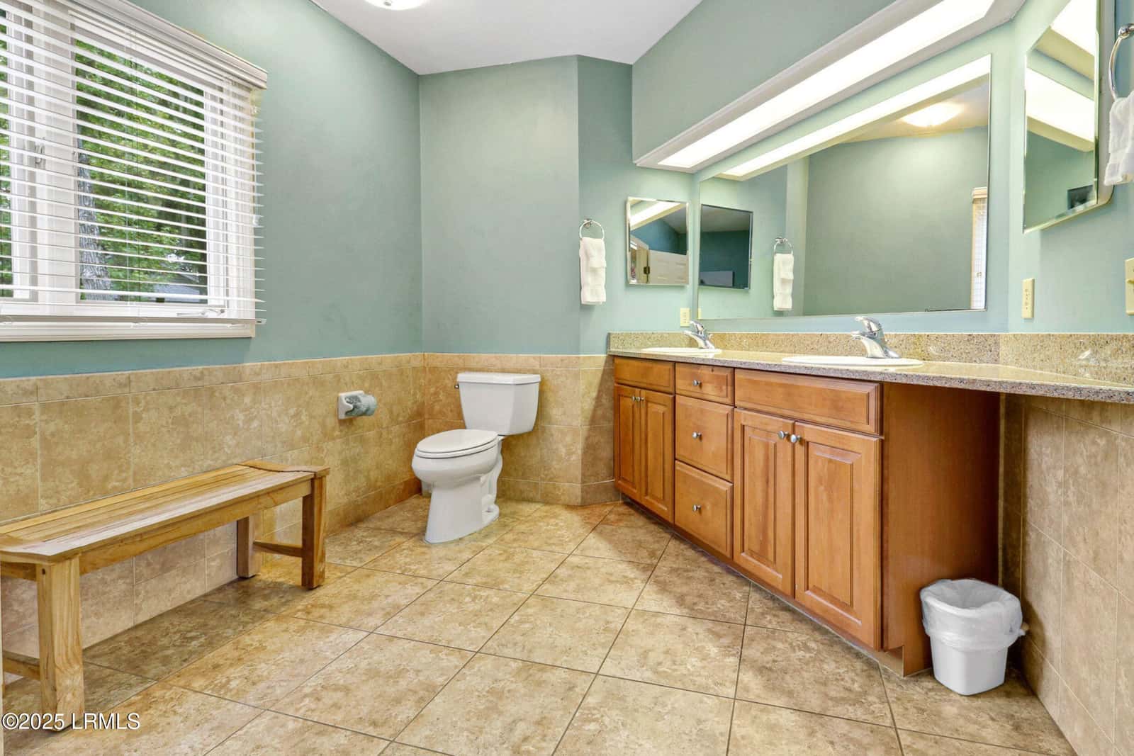 55 Barcelona Road 226-1, Hilton Head Island, SC 29928 — photo 16 of 35