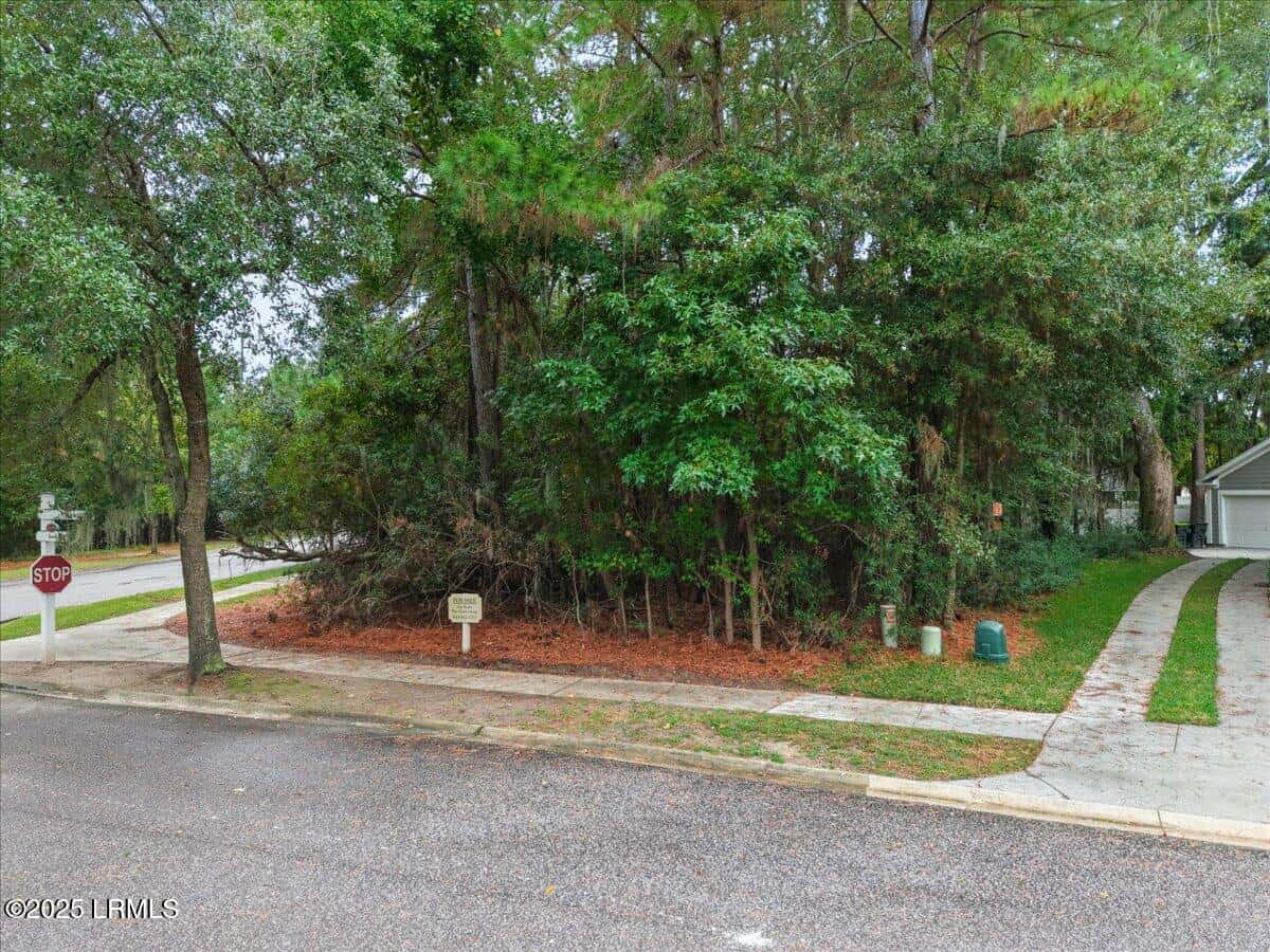 1626 Deanne Drive, Beaufort, SC 29902 — photo 9 of 14