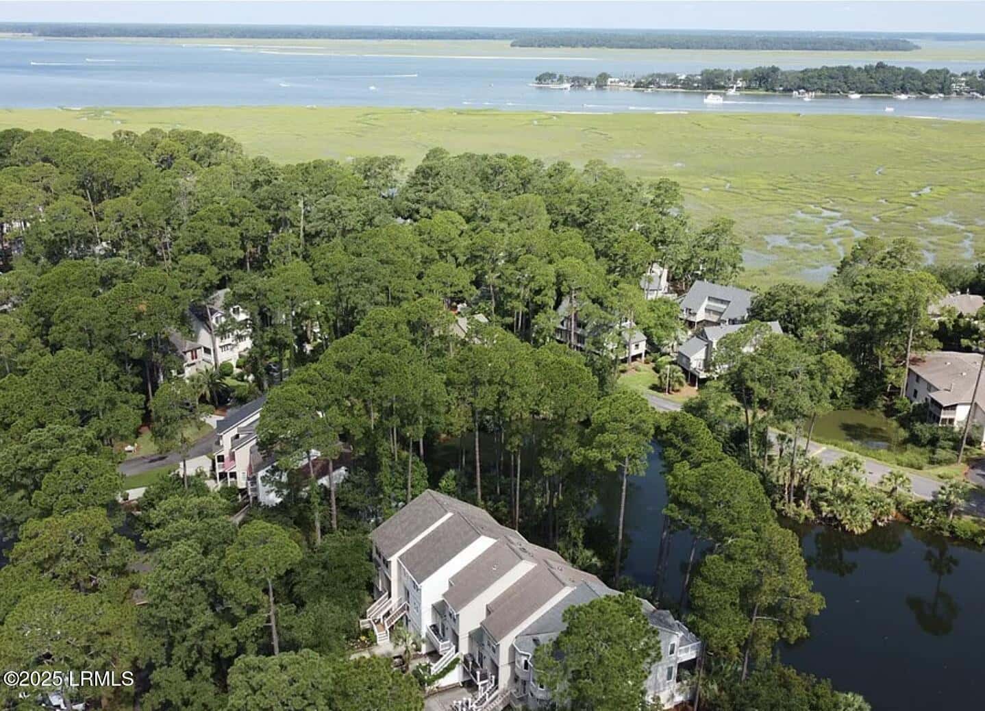32 Quartermaster Lane, Hilton Head Island, SC 29928 — photo 4 of 9