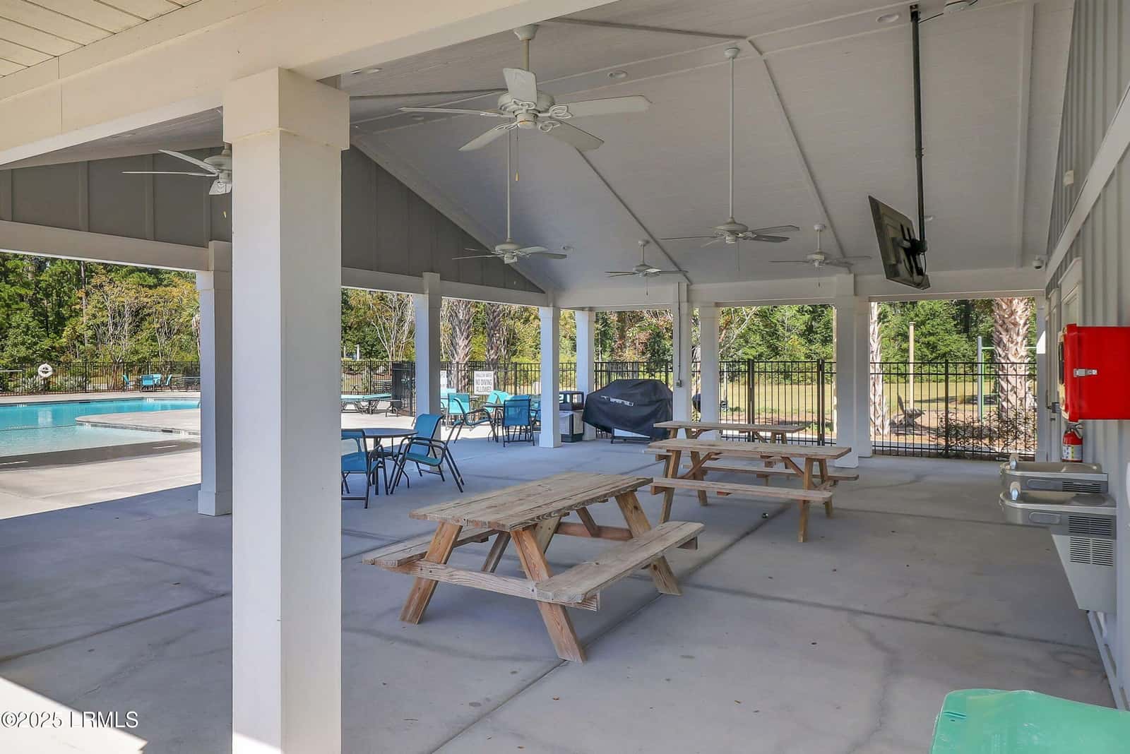 11 Savannah Oak Drive, Bluffton, SC 29910 — photo 32 of 34