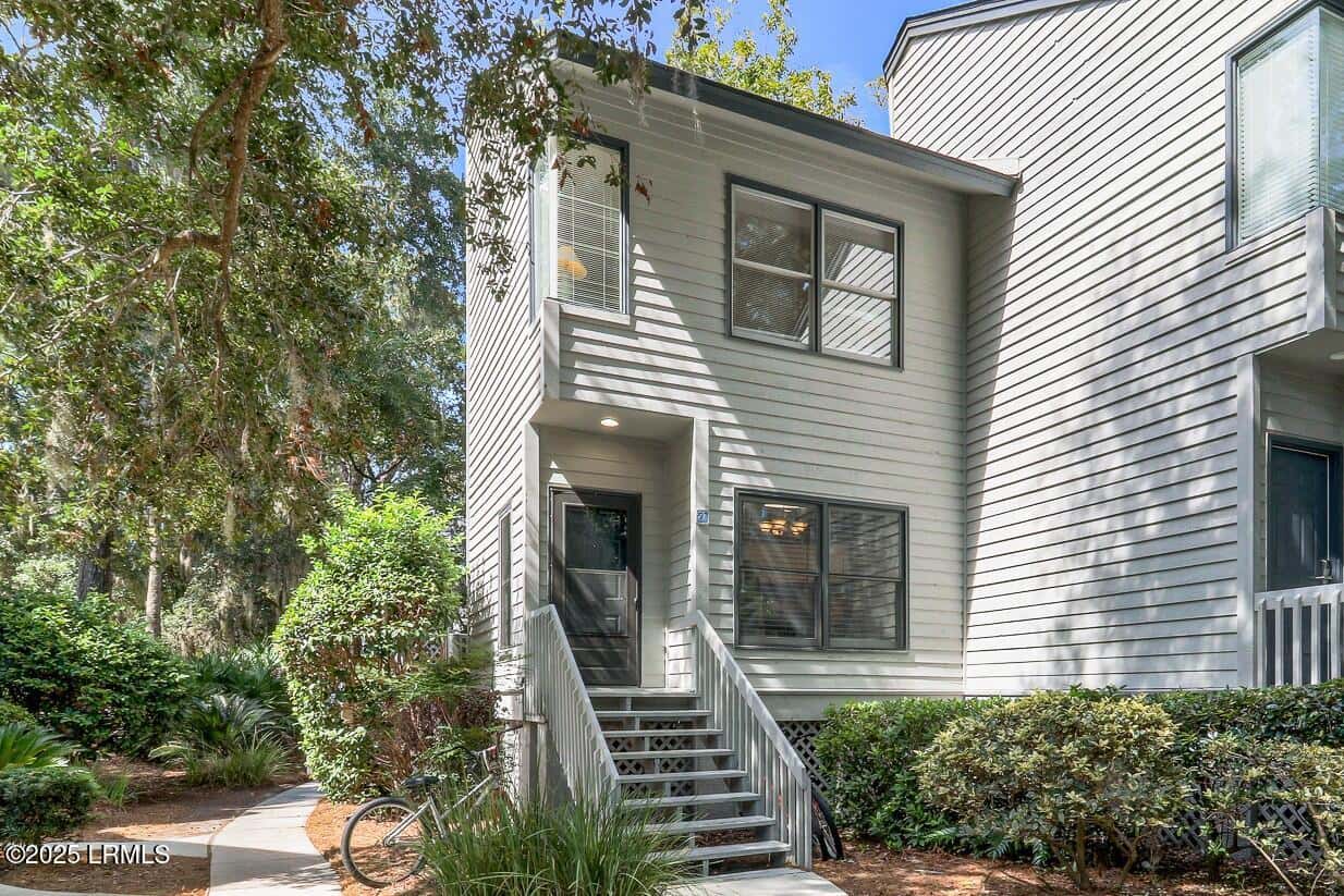 19 Lemoyne Avenue 23, Hilton Head Island, SC 29928 — photo 1 of 19
