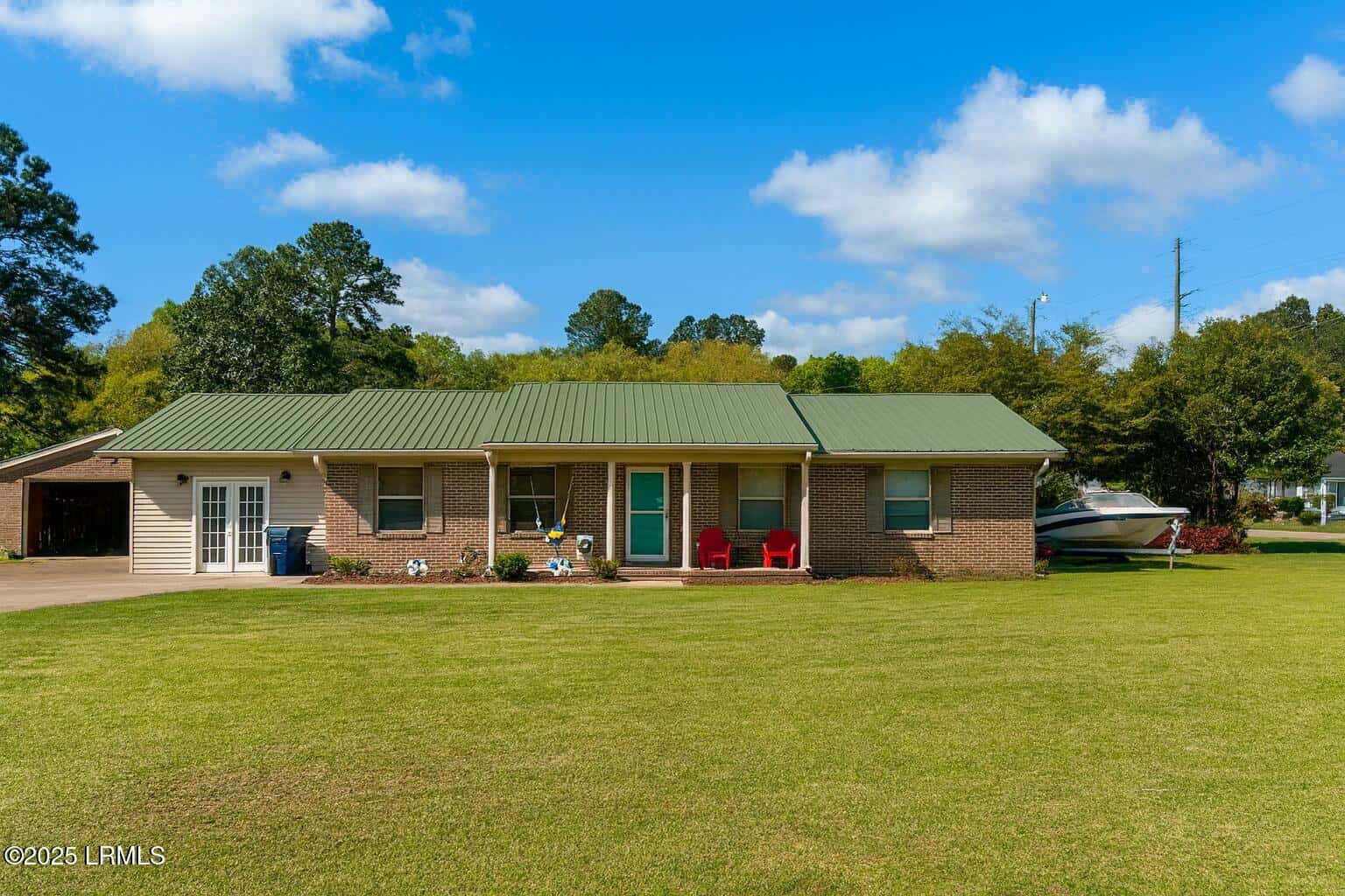 240 Kerrison Street, Varnville, SC 29944 — photo 1 of 60