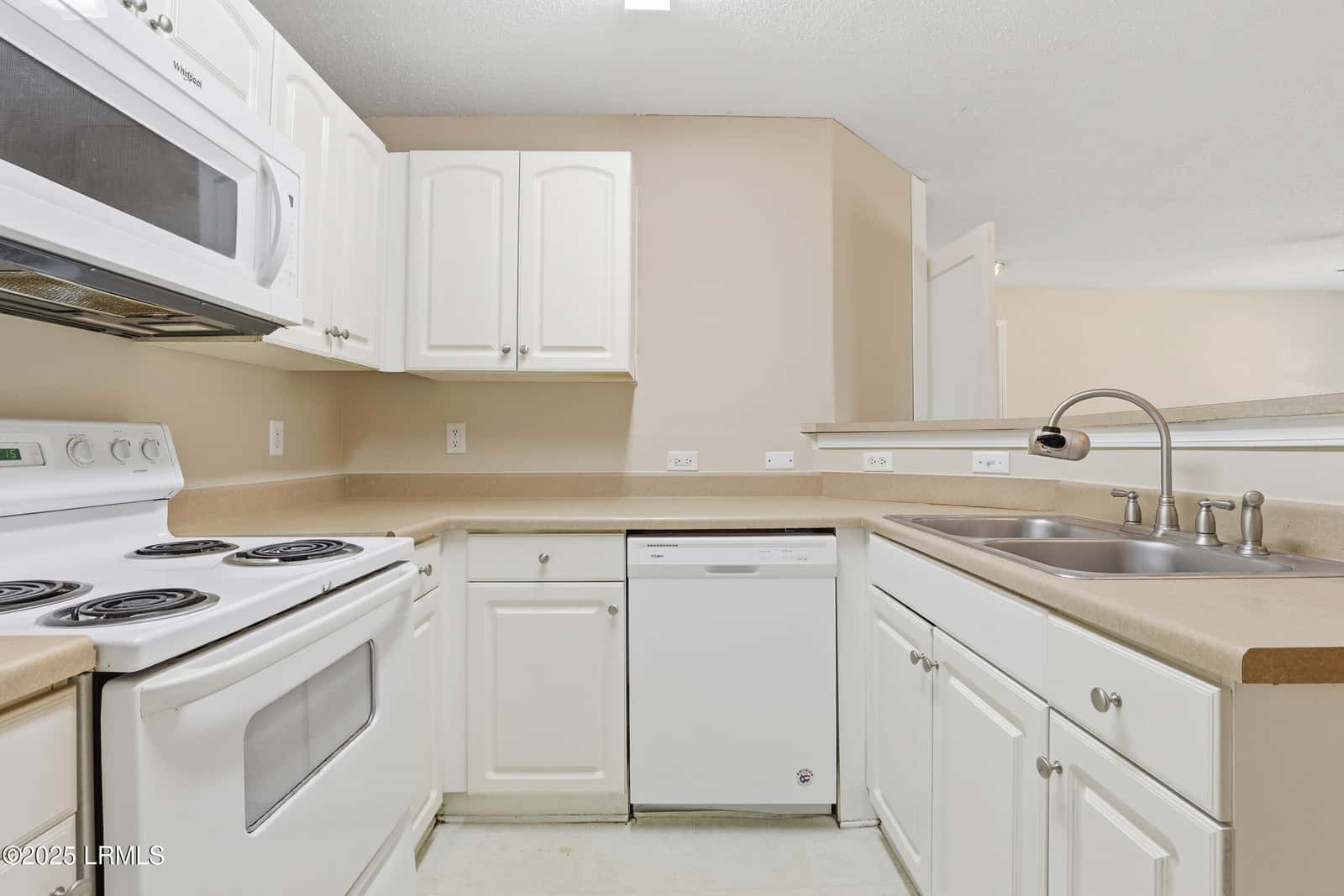 100 Kensington Boulevard 717, Bluffton, SC 29910 — photo 13 of 46