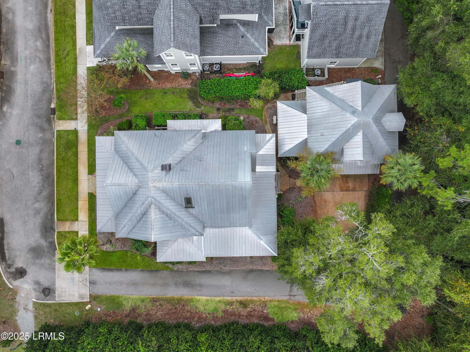 61 Park Way, Beaufort, SC 29907 — photo 3 of 63