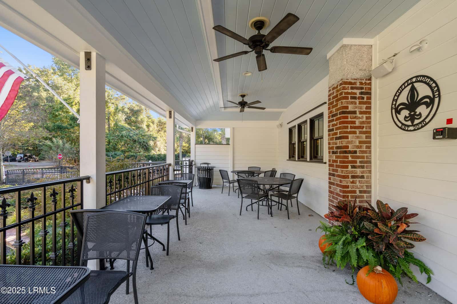 8026 E Main Street, Ridgeland, SC 29936 — photo 13 of 65