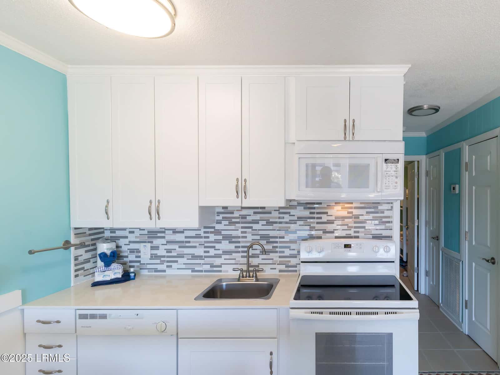 40 Folly Field Road 246c, Hilton Head Island, SC 29928 — photo 10 of 39