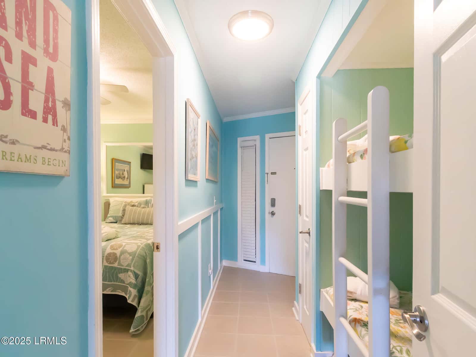 40 Folly Field Road 246c, Hilton Head Island, SC 29928 — photo 23 of 39