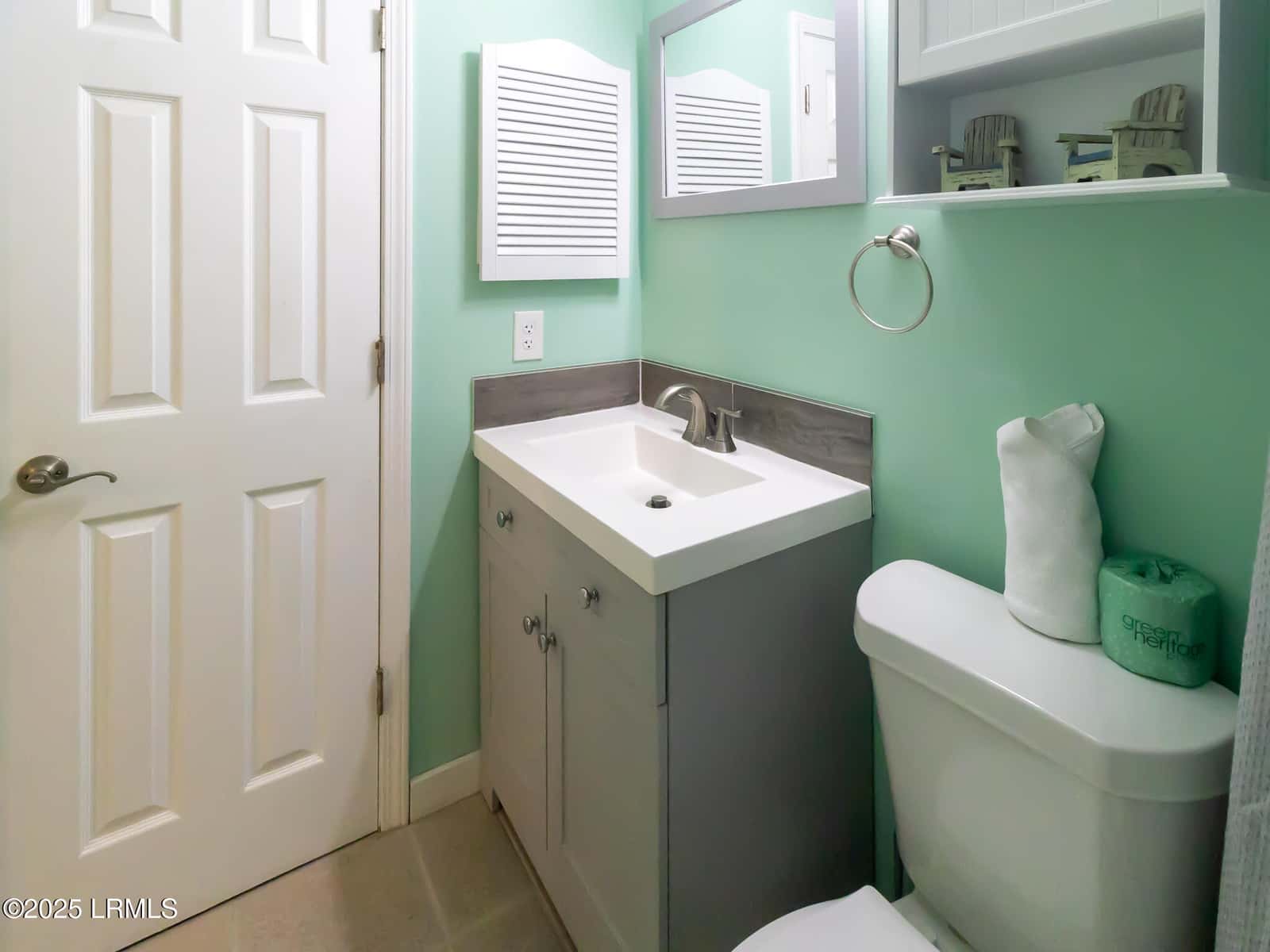 40 Folly Field Road 246c, Hilton Head Island, SC 29928 — photo 25 of 39