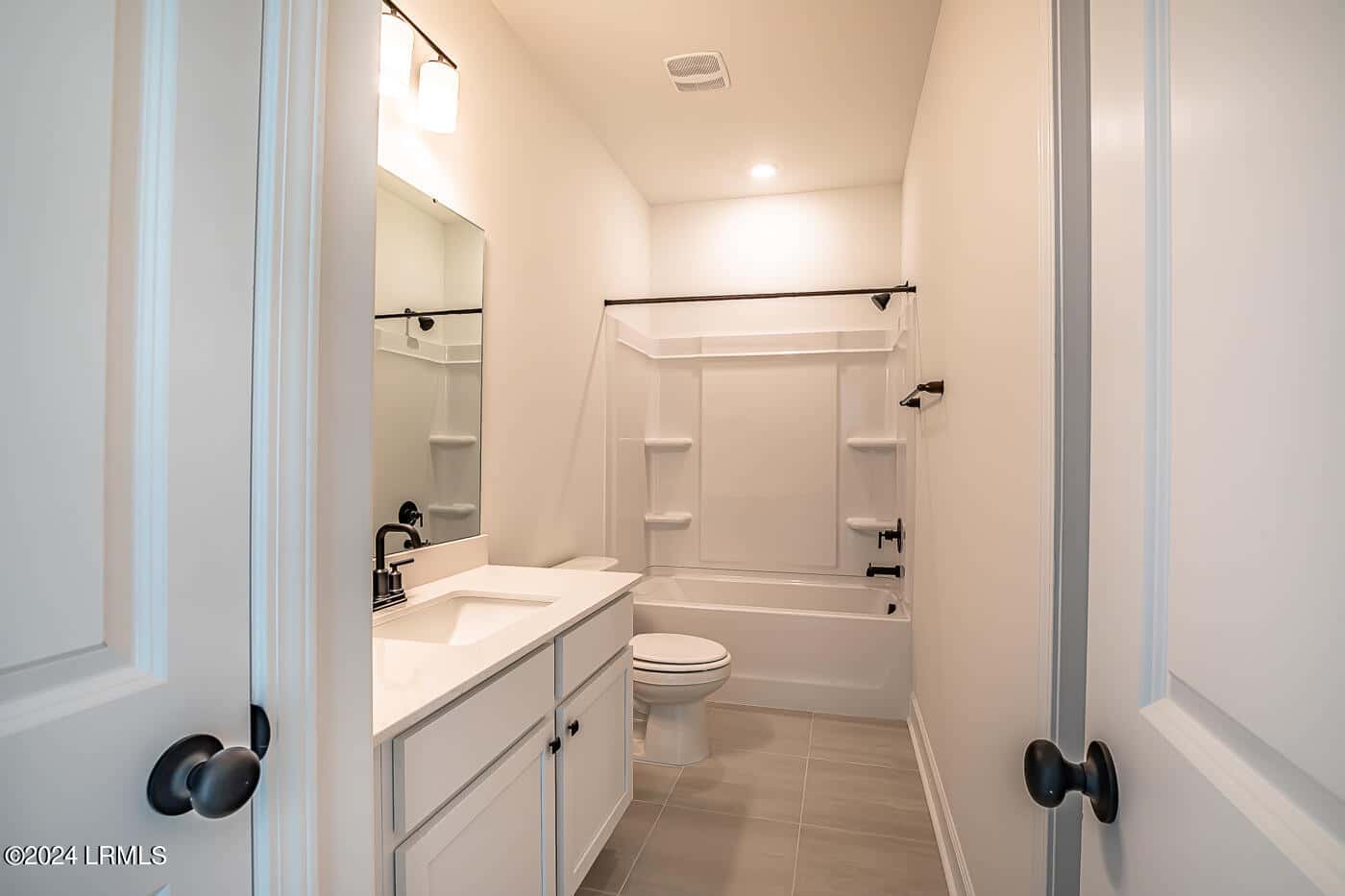 246 Weathersbee Street, Ridgeland, SC 29936 — photo 35 of 43