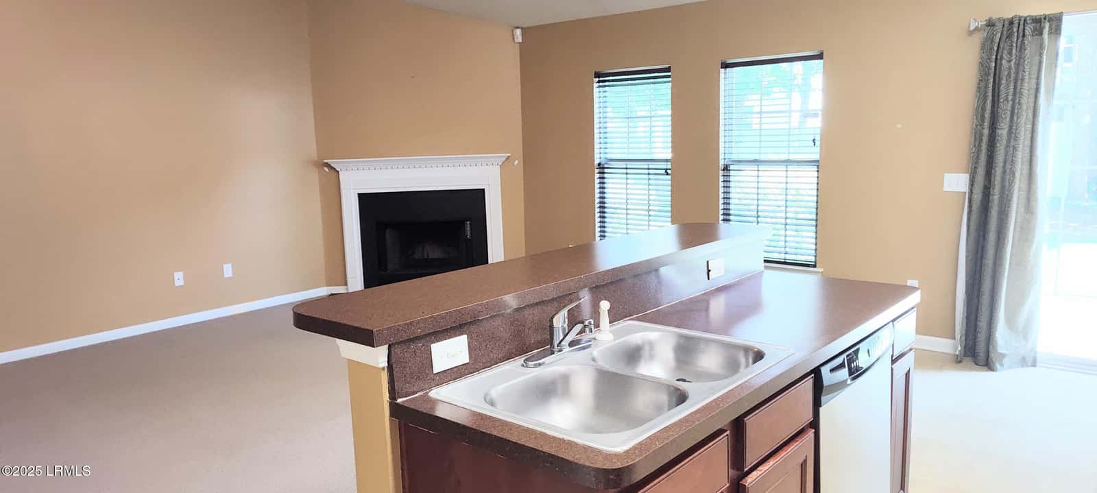17 Harbison Place, Beaufort, SC 29906 — photo 9 of 39