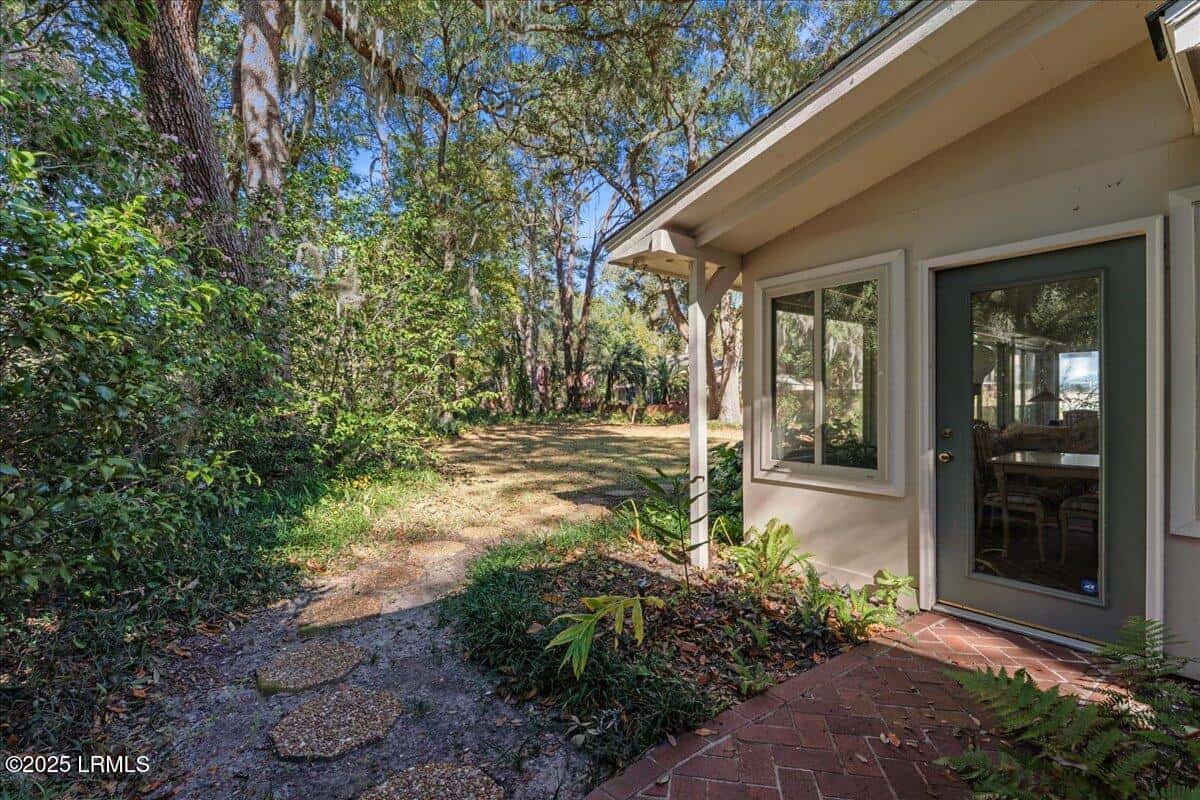 31 Chesterfield Lake Drive, Beaufort, SC 29906 — photo 29 of 42