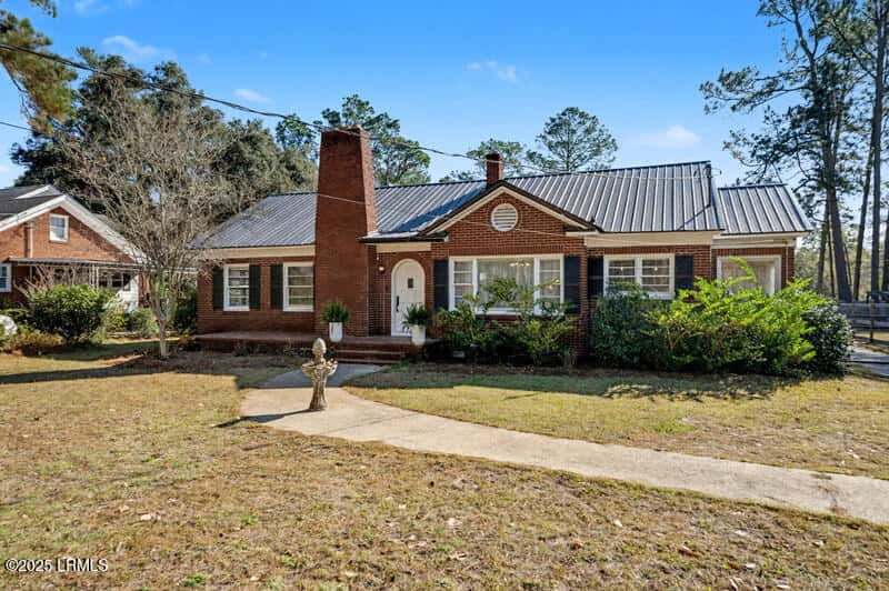 411 Willard Street, Hampton, SC 29924 — photo 1 of 43