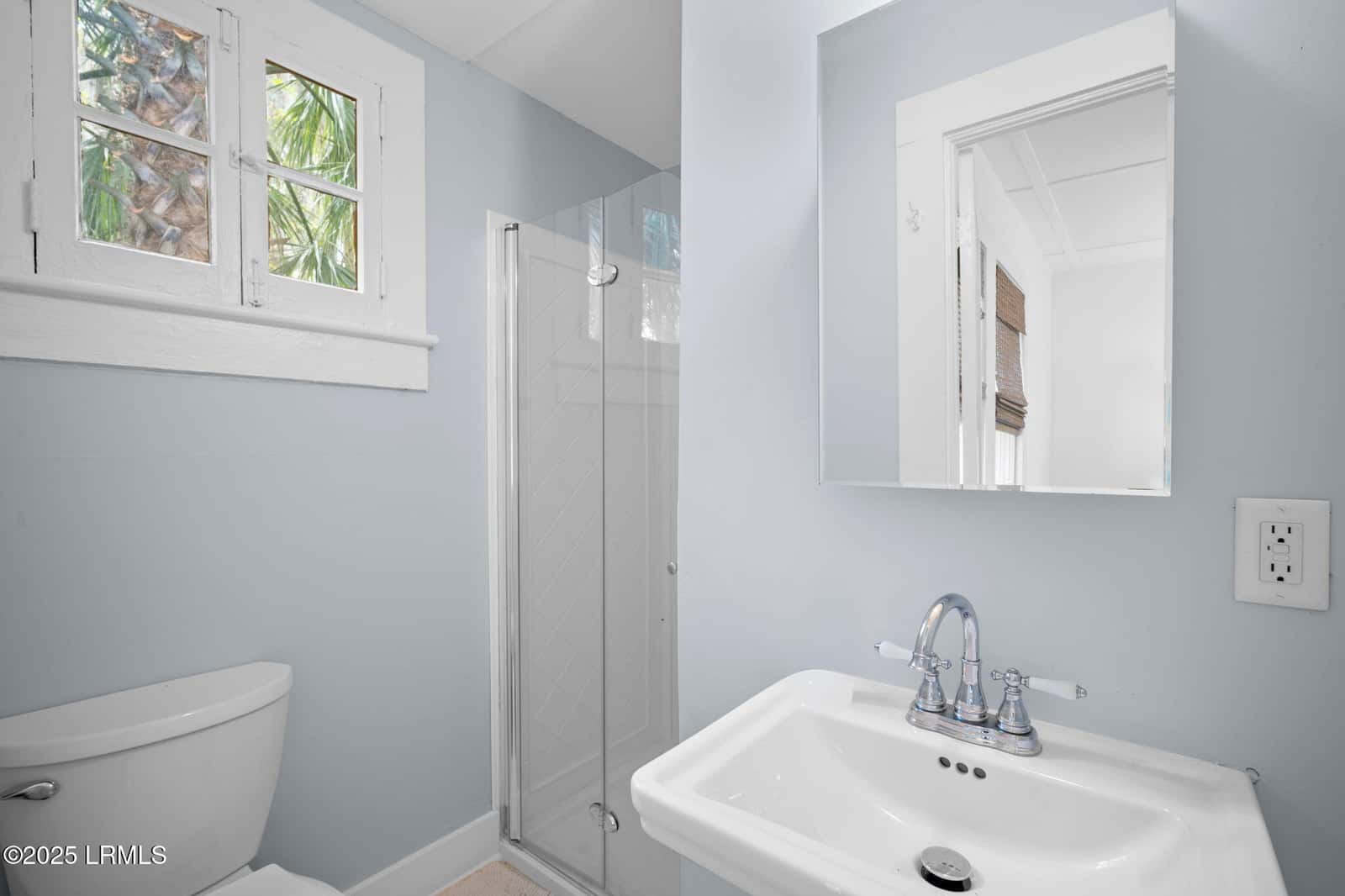 402 Wilmington Street, Beaufort, SC 29902 — photo 9 of 28