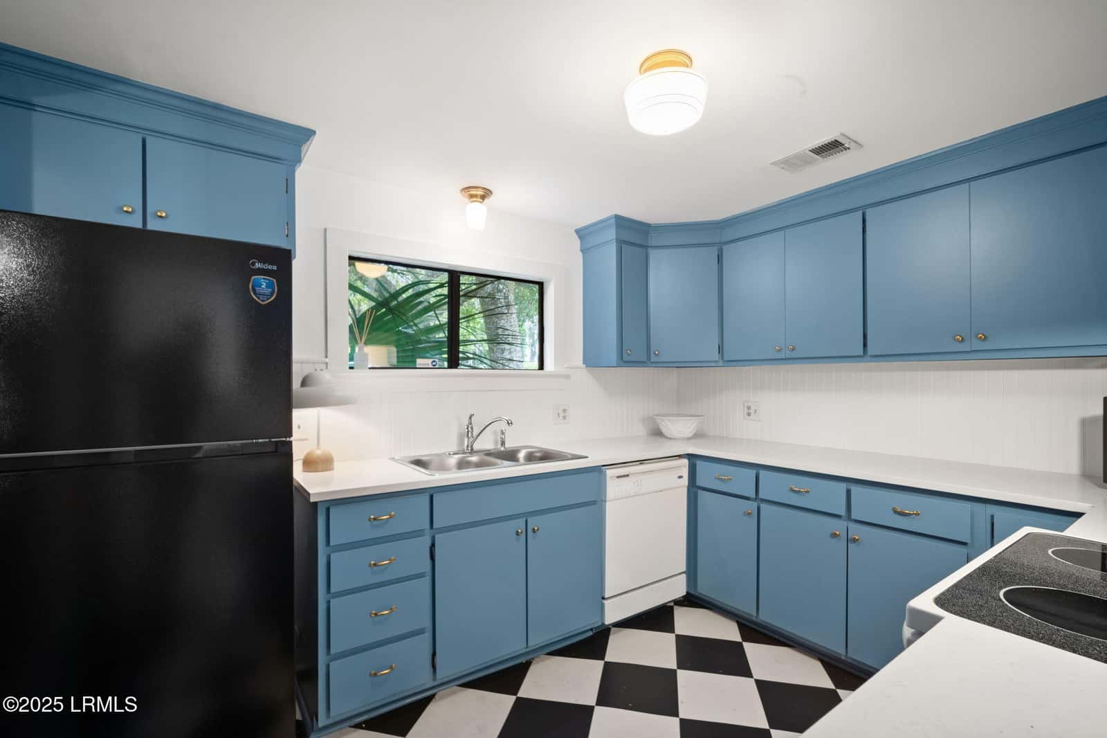 402 Wilmington Street, Beaufort, SC 29902 — photo 13 of 28