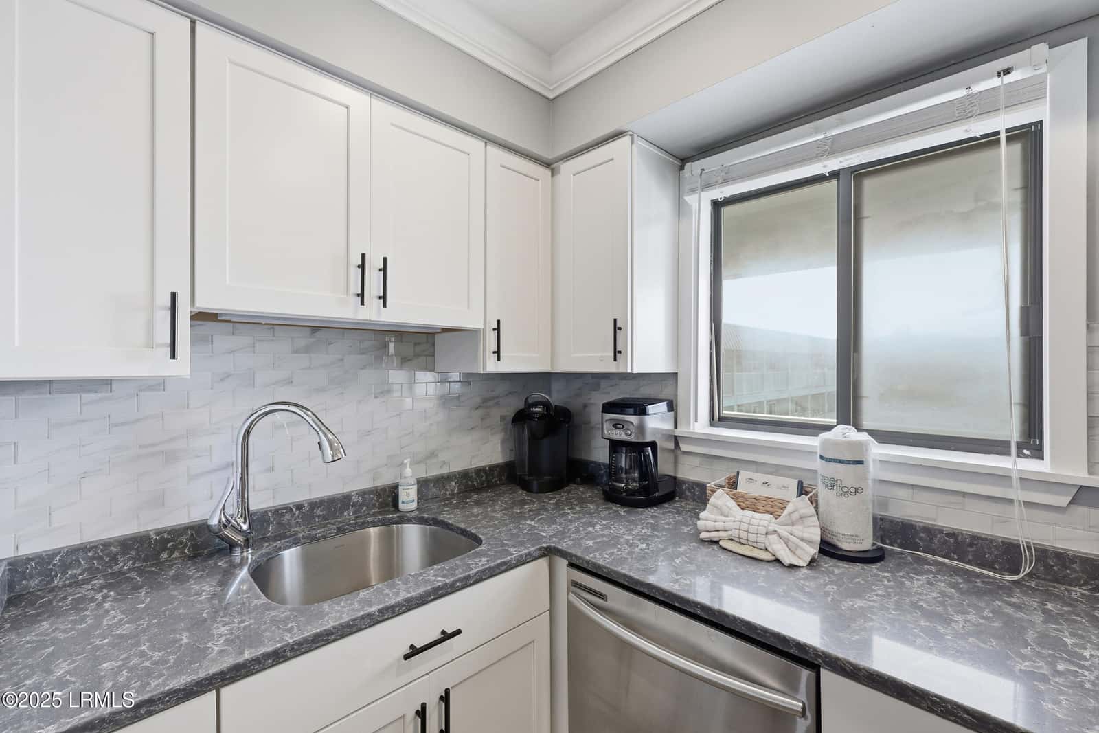 663 William Hilton Parkway 1424, Hilton Head Island, SC 29928 — photo 16 of 47