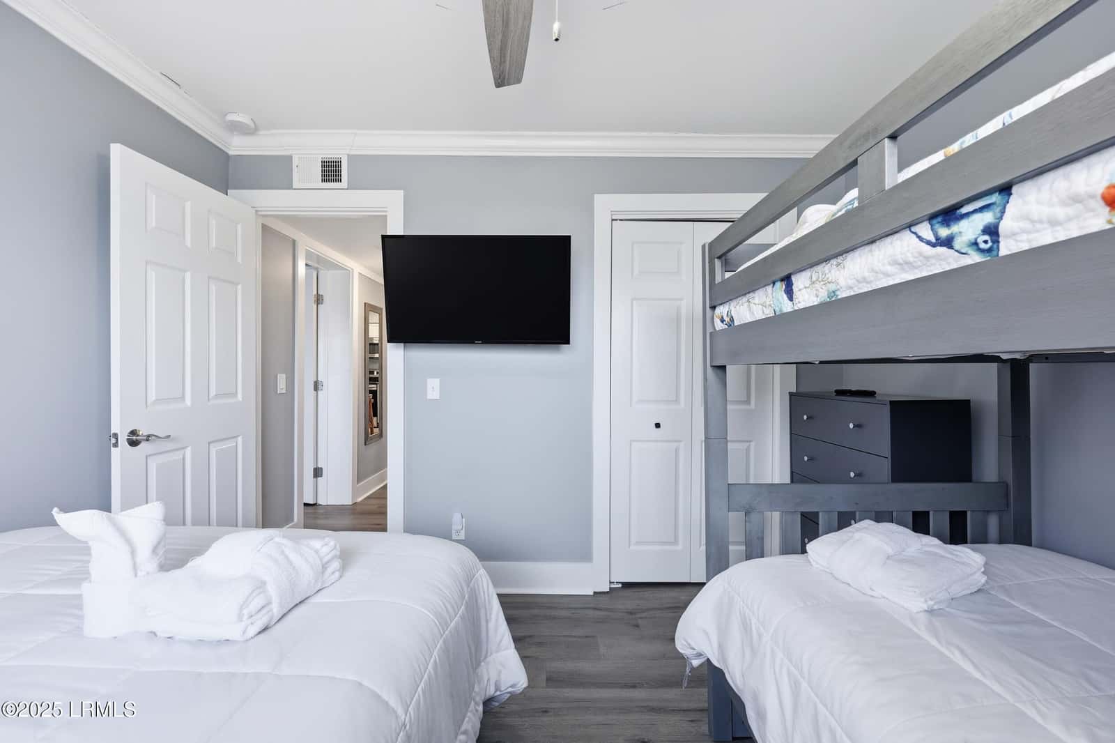 663 William Hilton Parkway 1424, Hilton Head Island, SC 29928 — photo 26 of 47