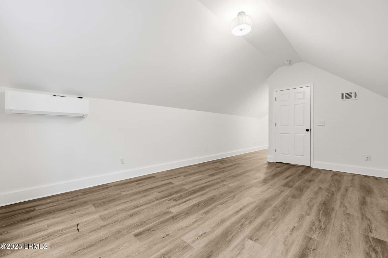 579 Sams Point Road, Beaufort, SC 29907 — photo 34 of 44