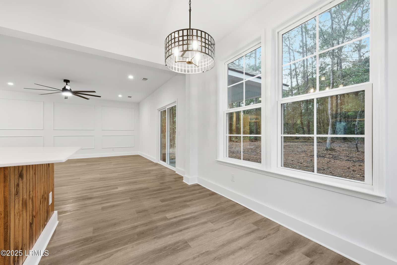 579 Sams Point Road, Beaufort, SC 29907 — photo 12 of 44