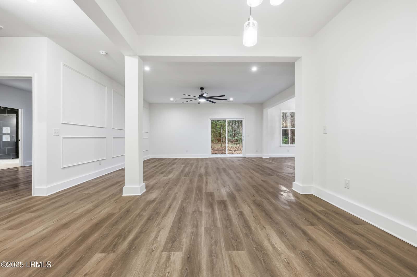 579 Sams Point Road, Beaufort, SC 29907 — photo 7 of 44