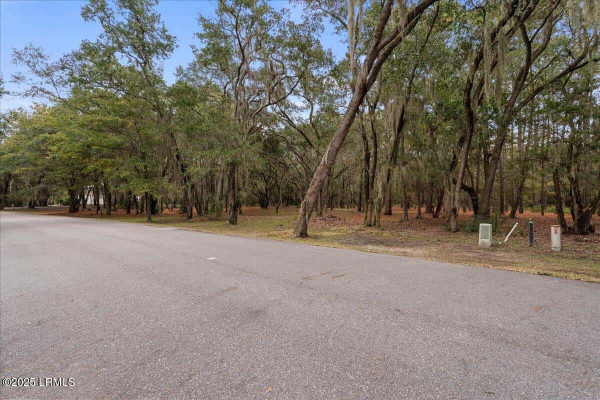 22 Vista Boulevard W, St. Helena Island, SC 29920 — photo 5 of 18