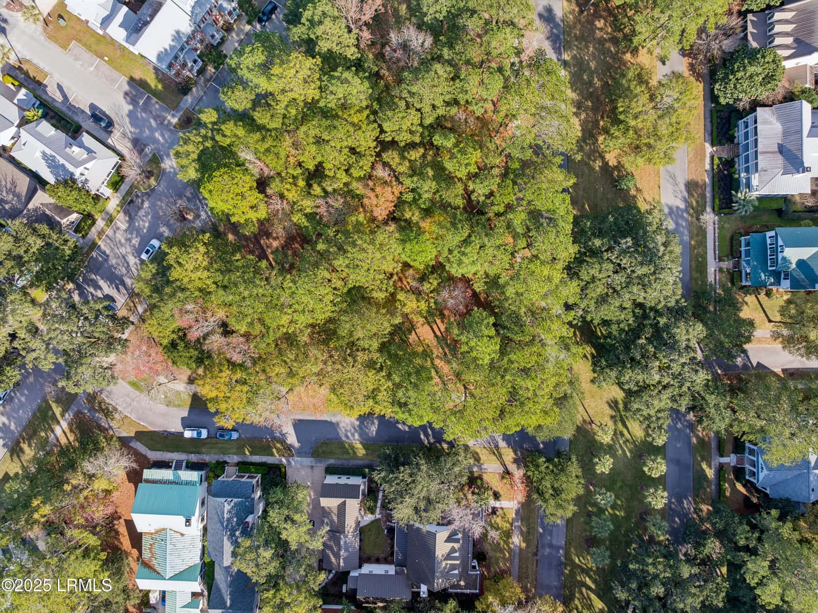 7 N Loudon, Beaufort, SC 29906 — photo 21 of 40