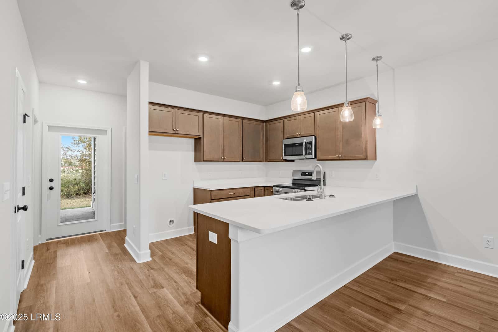123 Silver Street 102, Ridgeland, SC 29936 — photo 12 of 38