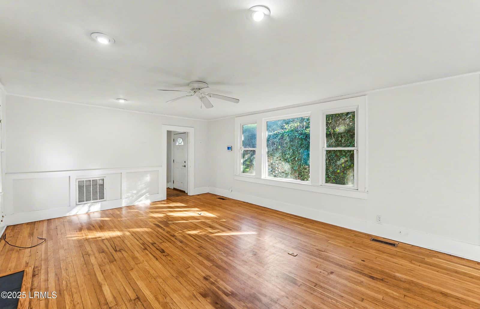 2301 Hermitage Road, Beaufort, SC 29902 — photo 13 of 56