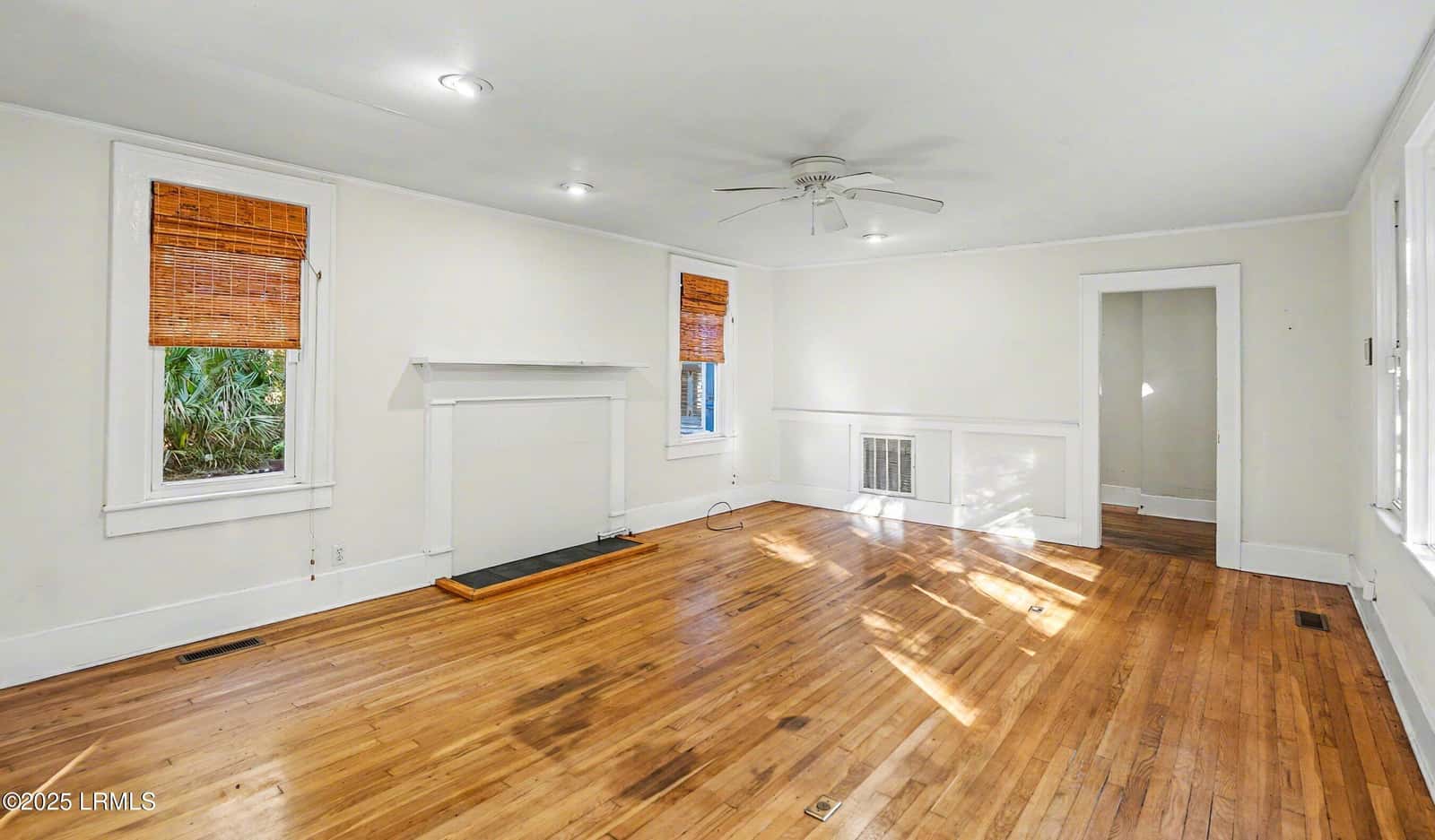 2301 Hermitage Road, Beaufort, SC 29902 — photo 12 of 56