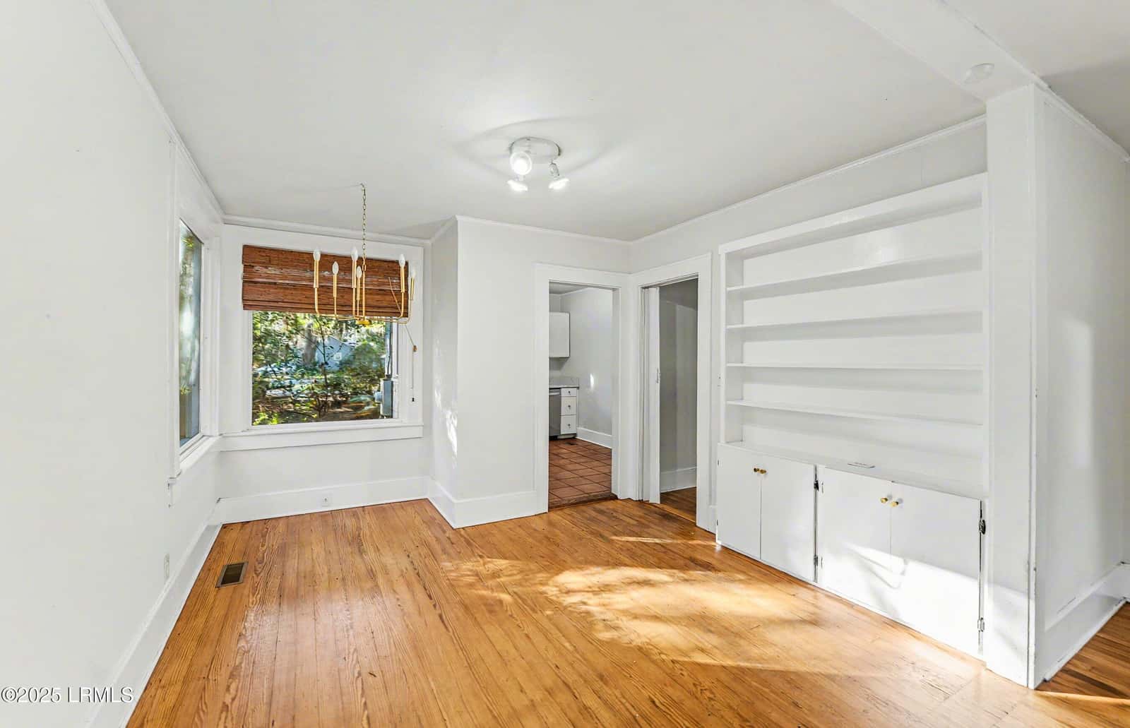 2301 Hermitage Road, Beaufort, SC 29902 — photo 11 of 56