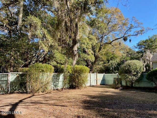 2301 Hermitage Road, Beaufort, SC 29902 — photo 36 of 56