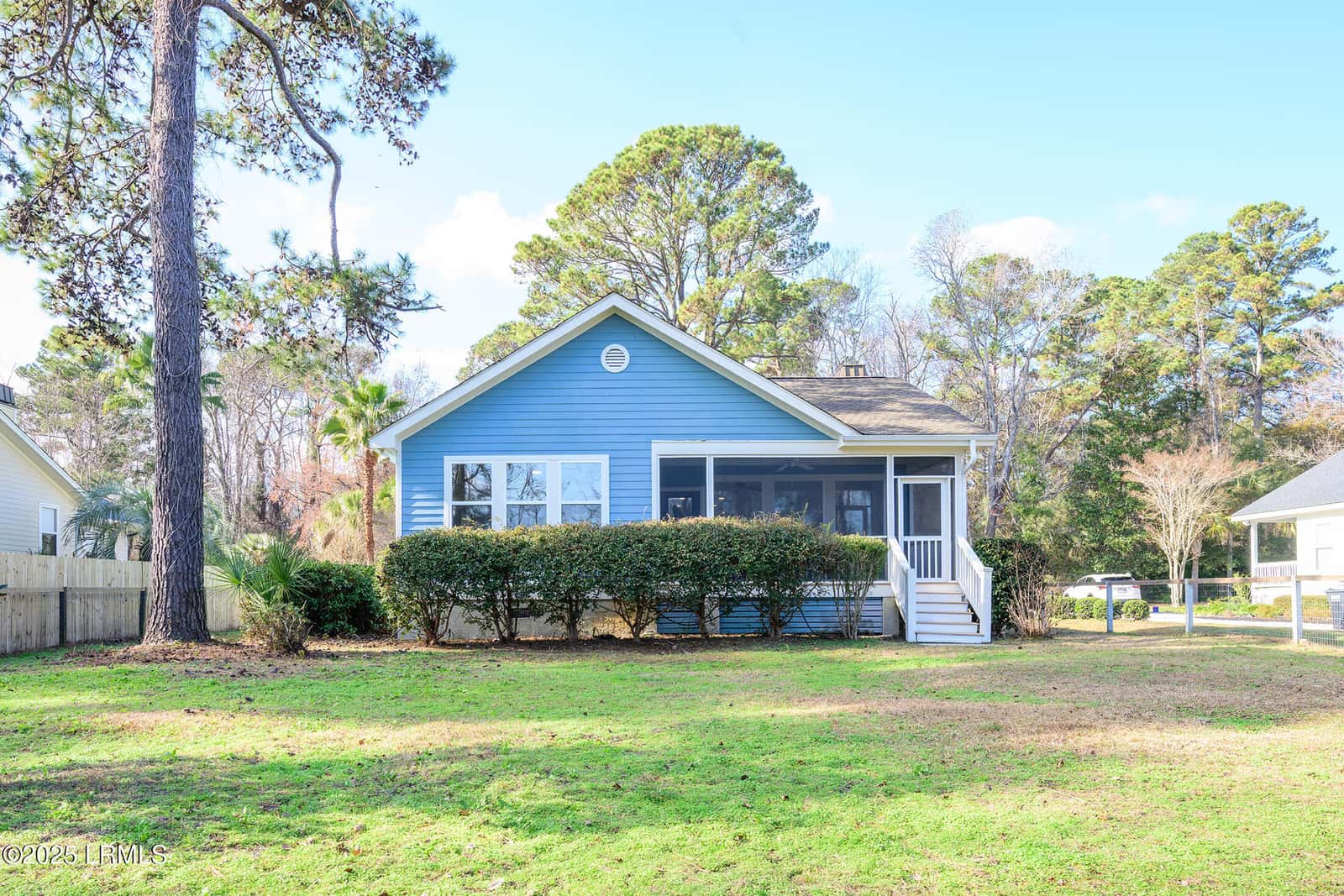 8 River Drive, Lady's Island, SC 29907 — photo 36 of 50