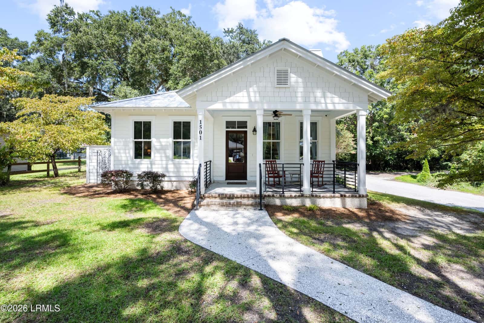 1501 Lafayette Street, Beaufort, SC 29902 — photo 1 of 30
